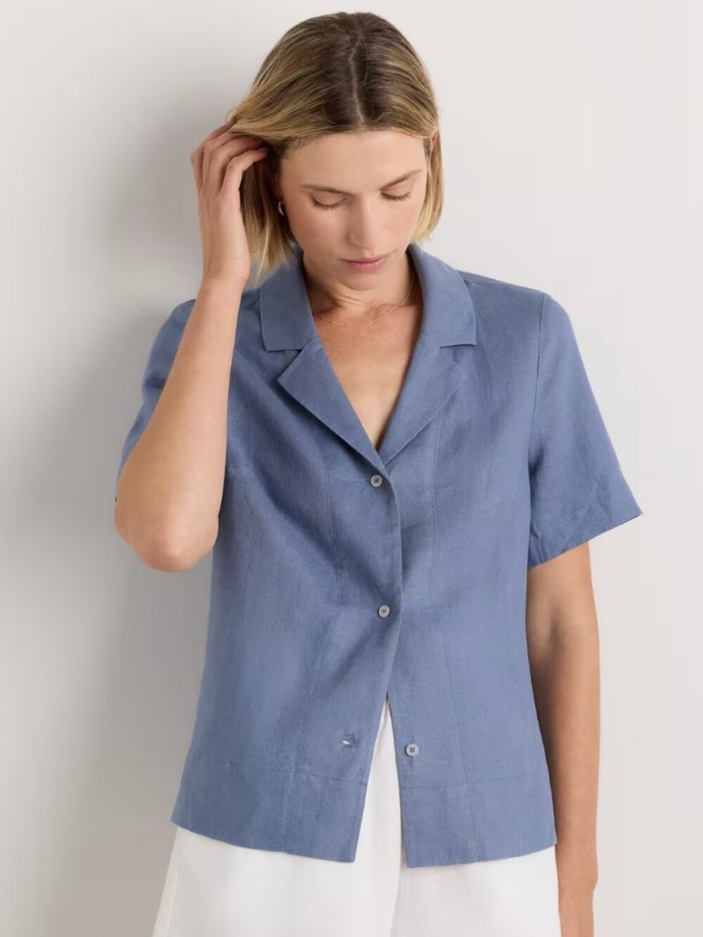 Quince Women’s Medium Blue 100% European Linen Short Sleeve Shirt